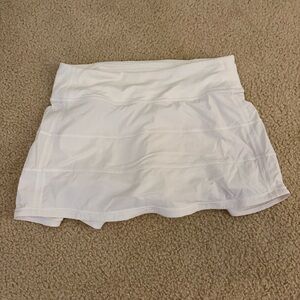 White lululemon pace rival skirt size 2